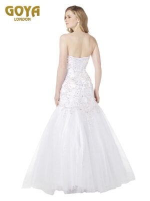 810045_white_b
